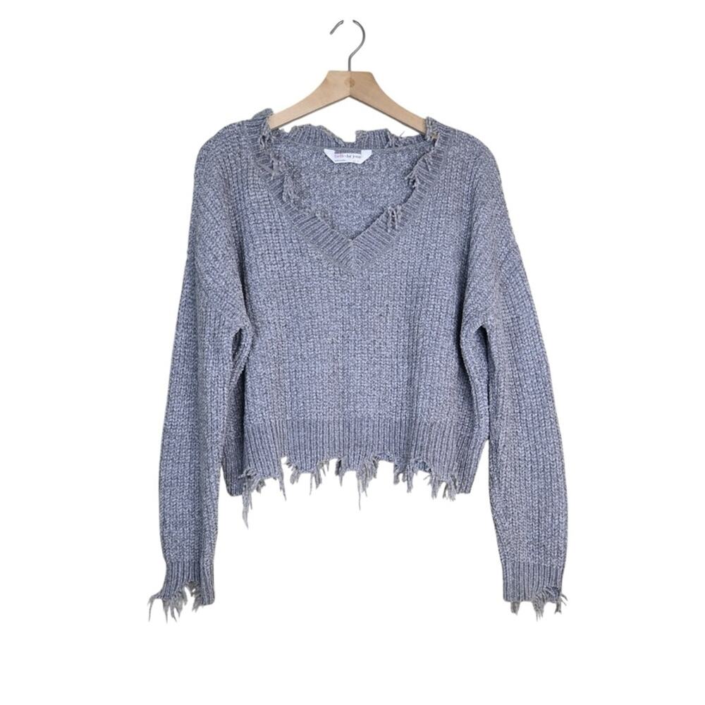 belle du jour Women's S Gray V-Neck Distressed Cropped Sweater